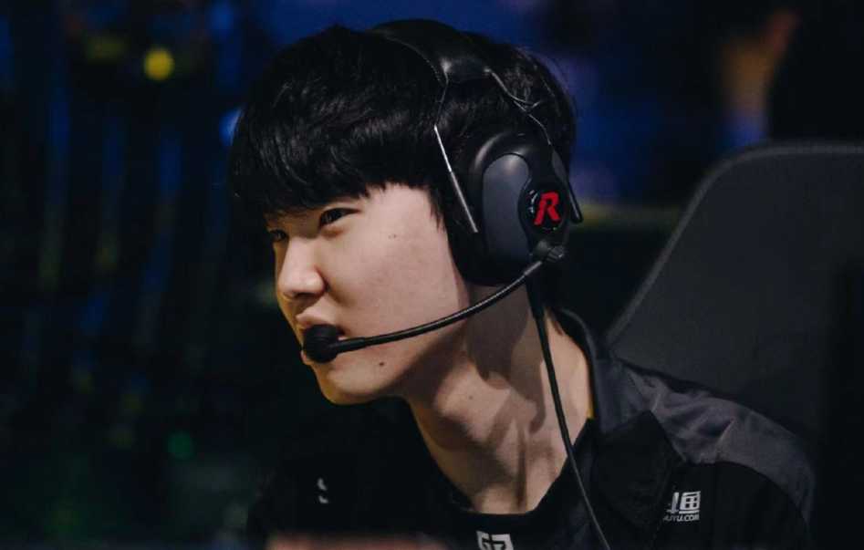 chovy(Chovy数据压制Faker？LCK中单6边形图引发热议，许秀短板明显)