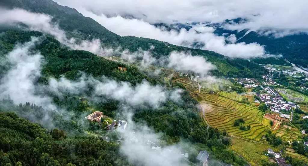 成都龙之梦(【营商环境建设】市行政审批局窗口有序推进成都龙之梦旅游度假区项目前期审批服务工作)