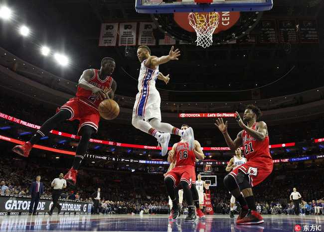 林书豪尼克斯vs奇才(NBA今日看点： 奇才双枪49分险胜尼克斯 ，林书豪空砍32分篮网负魔术)