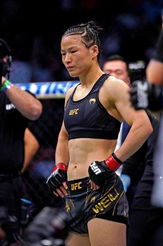 ufc中国选手(MMA最新世界排名：张伟丽李景亮无缘前十，中国UFC拳手难了)